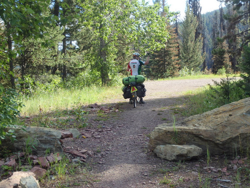 GDMBR: The spot where FR-4353, MT, turns into motorized vehicle access.